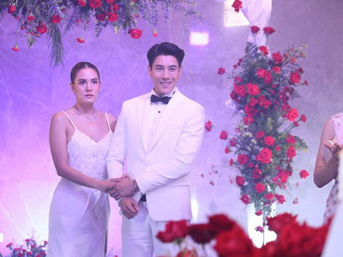 Lễ chùa Rằm tháng Giêng, tôi gặp đứa bé bán vé số giống hệt anh trai, sự thật sau đó khiến tôi bàng hoàng-2