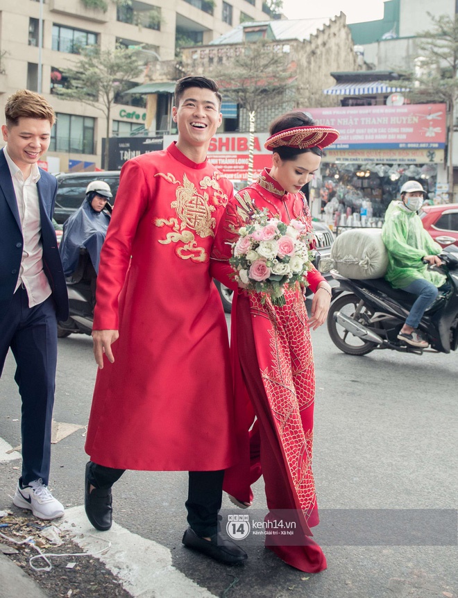 Ngắm loạt ảnh đám hỏi Duy Mạnh - Quỳnh Anh: Cô dâu xinh xắn hết nấc, chú rể cười toe toét từ đầu đến cuối-2