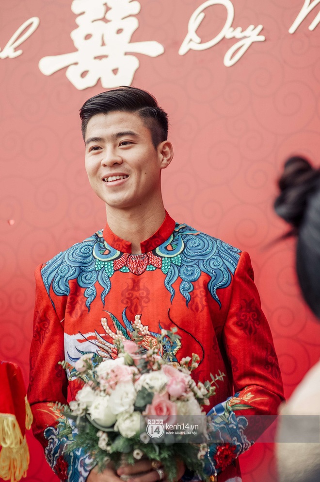 Ngắm loạt ảnh đám hỏi Duy Mạnh - Quỳnh Anh: Cô dâu xinh xắn hết nấc, chú rể cười toe toét từ đầu đến cuối-3