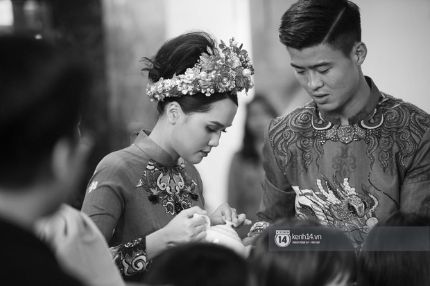 Ngắm loạt ảnh đám hỏi Duy Mạnh - Quỳnh Anh: Cô dâu xinh xắn hết nấc, chú rể cười toe toét từ đầu đến cuối-12