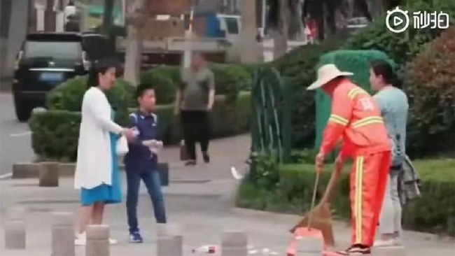 Nếu có con trai, bạn nhất định phải dạy con 3 điều quan trọng này nếu muốn con nên người-3