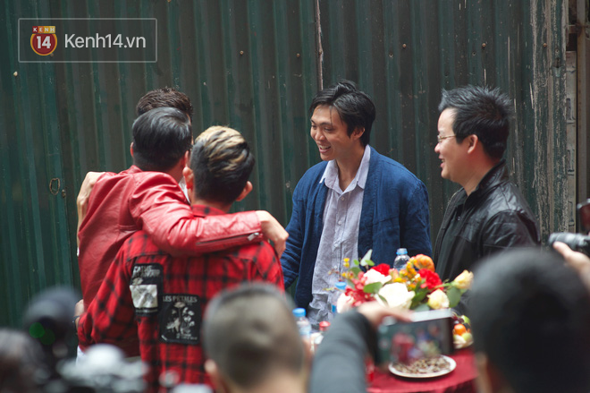 Không thoát khỏi câu bao giờ lấy vợ ở đám hỏi Duy Mạnh, Văn Toàn thừa nhận đã có bồ, Văn Thanh đáp cực lầy-4