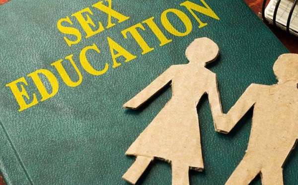 Cô gái 23 tuổi suýt tử vong vì muốn giấu mọi người mình từng quan hệ tình dục-3