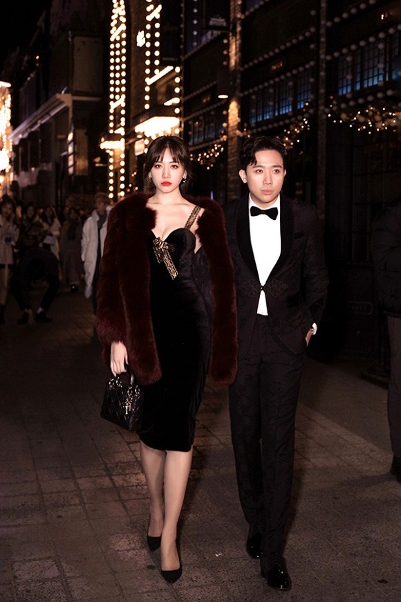 3 năm cưới nhau, Trấn Thành và Hari Won vẫn khiến fan xuýt xoa vì tình cảm ngọt ngào-8