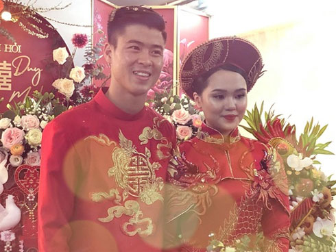 Cộng đồng mạng truy tìm người makeup cho Quỳnh Anh trong đám hỏi để đòi công bằng cho cô dâu-5