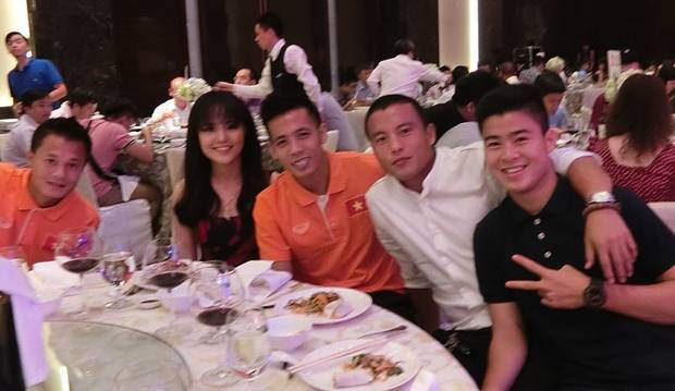 Tiệc cưới Duy Mạnh - Quỳnh Anh tổ chức ở khách sạn 5 sao sang bậc nhất Việt Nam, nơi ghi dấu tình yêu bắt đầu-3