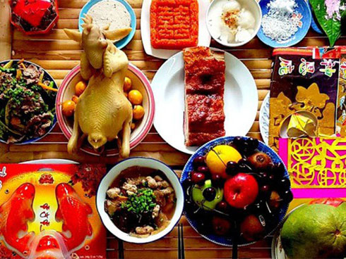 Cúng ông Công ông Táo ở đâu, cúng trên ban thờ chính hay dưới bếp mới là đúng?-4