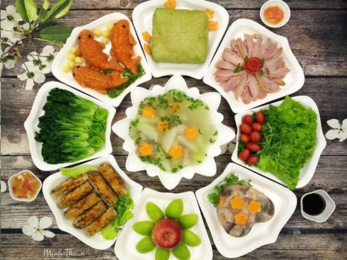 Mâm cơm cúng Táo quân sáng tạo, dễ làm cho mẹ đảm hiện đại
