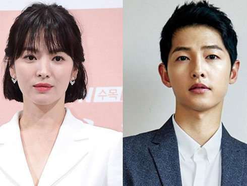 Giữa lúc Song Hye Kyo bị khơi lại chuyện yêu Hyun Bin và Bi Rain, Song Joong Ki lại rạng rỡ chụp hình cùng gái đẹp-3