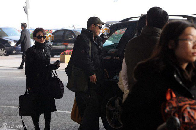 Càn Long nổi tiếng nhất màn ảnh: Cưỡng bức gái trẻ, ruồng rẫy con riêng-10