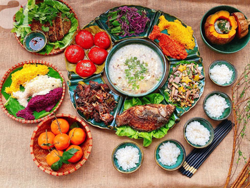 Mâm cơm cúng Táo quân tươm tất của các gia đình Việt-8