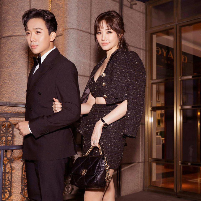 Tung bộ ảnh vợ chồng sang chảnh hết nấc, nào ngờ Trấn Thành lại bị soi cận cảnh gương mặt gây hết hồn vì chỉnh sửa quá đà-2