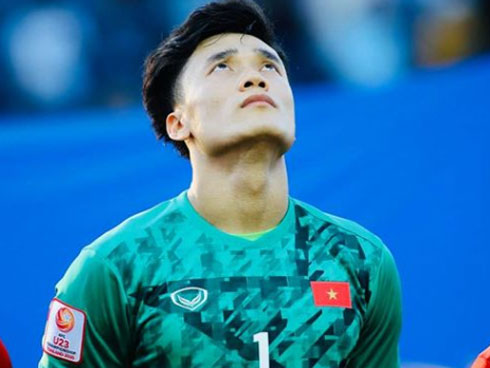 Về nhà thôi các chàng trai áo đỏ, vượt qua giông bão rồi cầu vồng vẫn sẽ đợi chúng ta!-4