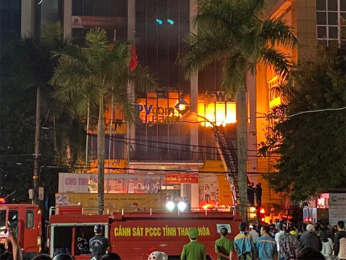 Tai nạn liên hoàn trên cao tốc Nội Bài - Lào Cai-2