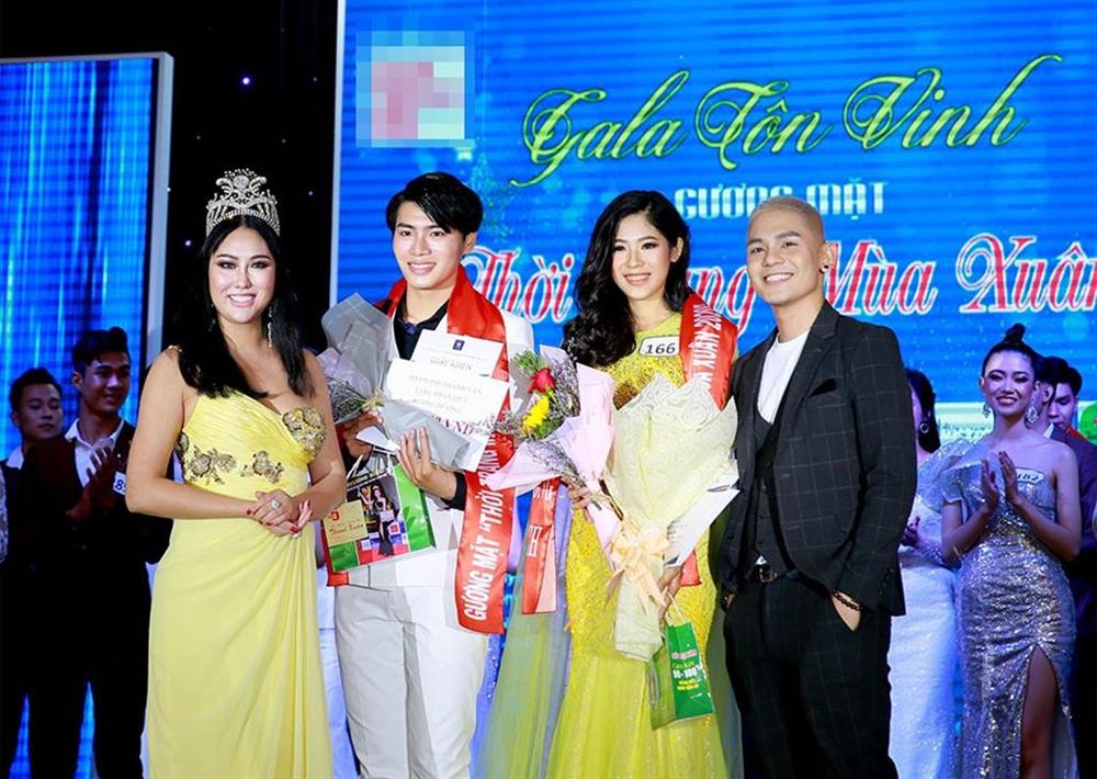 Phi Thanh Vân nóng bỏng ở tuổi 40, nhan sắc khác lạ sau 20 lần dao kéo-7