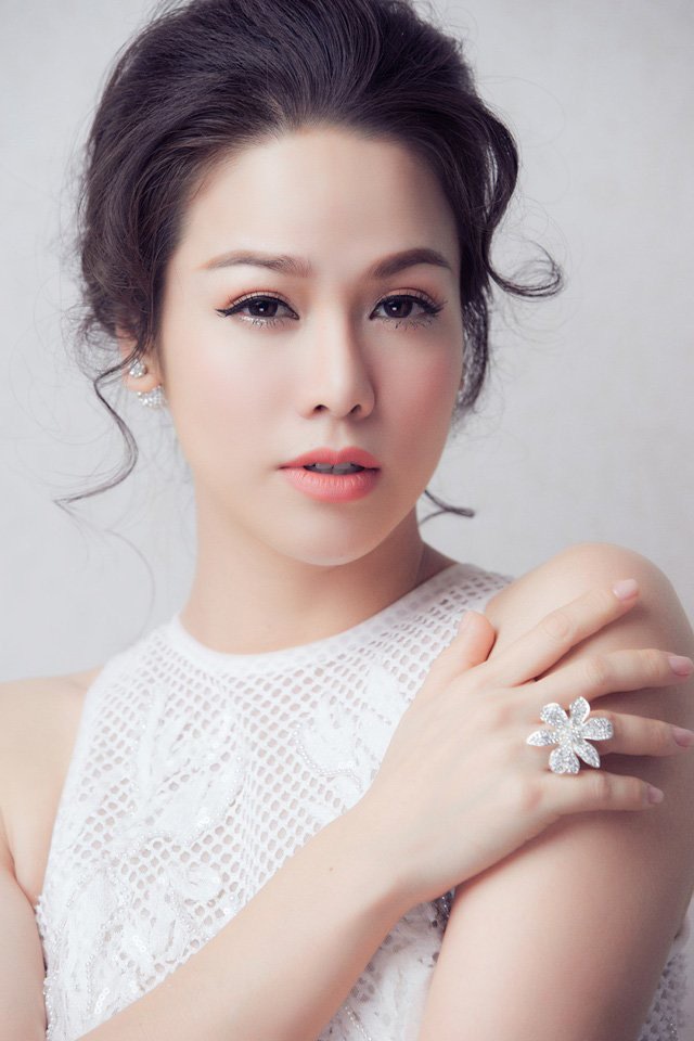 Từng nhường quyền nuôi con cho chồng vì sợ bé chịu khổ, Nhật Kim Anh rớt nước mắt trước câu nói đầy ám ảnh của con trai-1