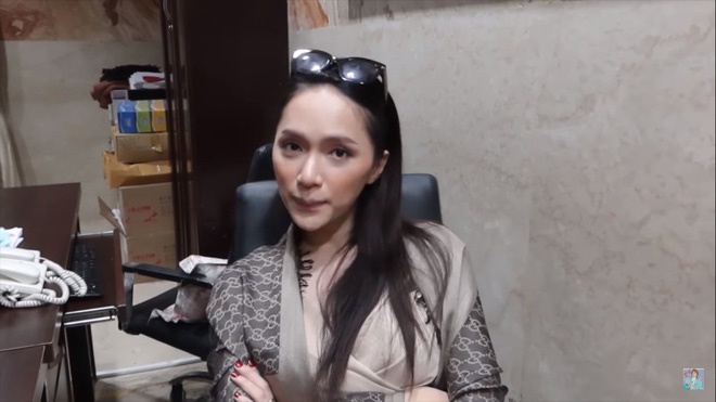 Nam Thư: Đàm Vĩnh Hưng trả cát xê bằng hột xoàn, bao nhiêu tuổi trả bấy nhiêu-3