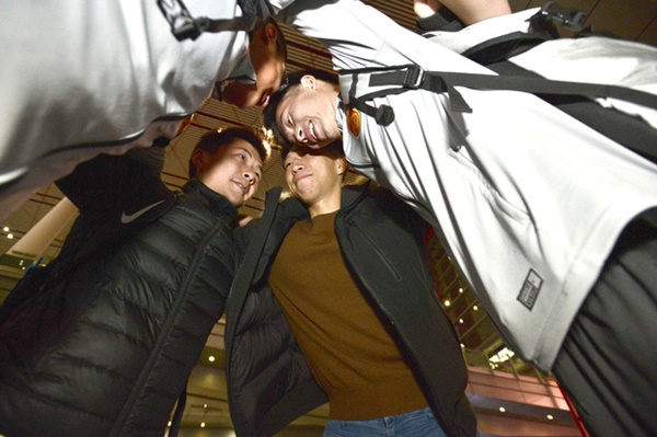 Buồn như đội tuyển U23 Trung Quốc ngày về nước: Đã mệt lả, kiệt sức vì chuyến bay dài lại còn bị các CĐV quay lưng-9