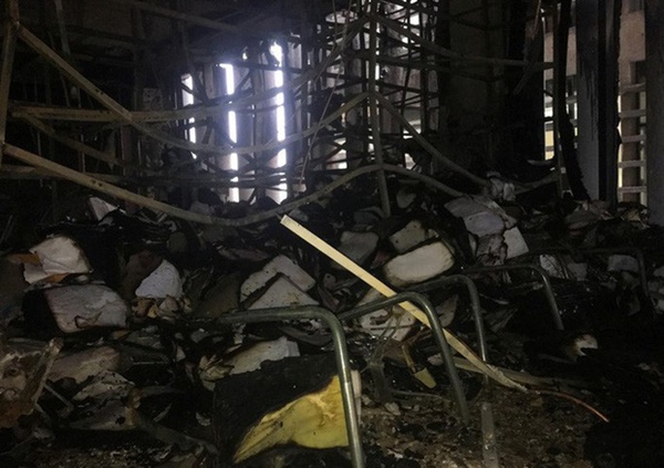 Hiện trường vụ cháy tòa nhà dầu khí Thanh Hóa khiến 2 người chết, 13 người bị thương-14