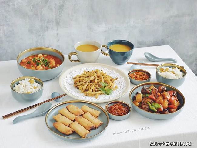 3 loại thức ăn thừa cần vứt bỏ, ngay cả bỏ tủ lạnh hay hâm nóng cũng vẫn gây bệnh-3