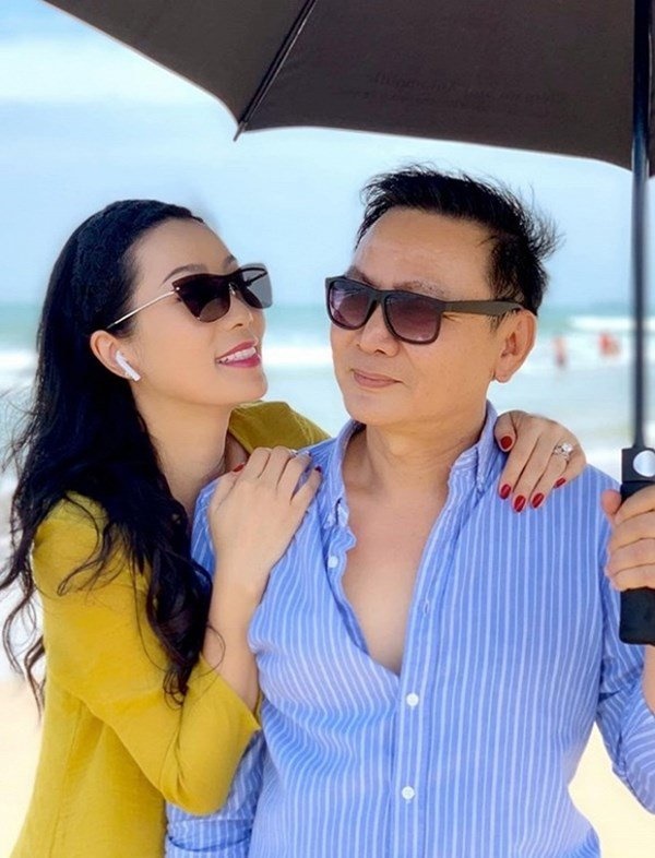 Từng yêu nhau 9 năm Quyền Linh giờ ở nhà to, Trịnh Kim Chi được chồng tặng biệt thự 200m2-2