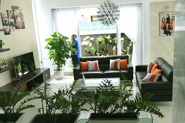 Từng yêu nhau 9 năm Quyền Linh giờ ở nhà to, Trịnh Kim Chi được chồng tặng biệt thự 200m2-5