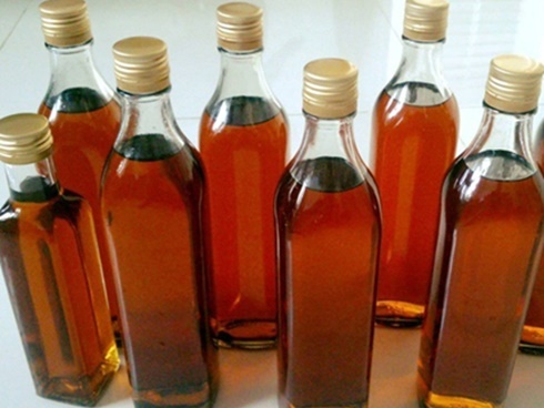 Ủ vại mắm suốt 3 năm, rút nước cốt đặc biệt bán cho dân sành-6