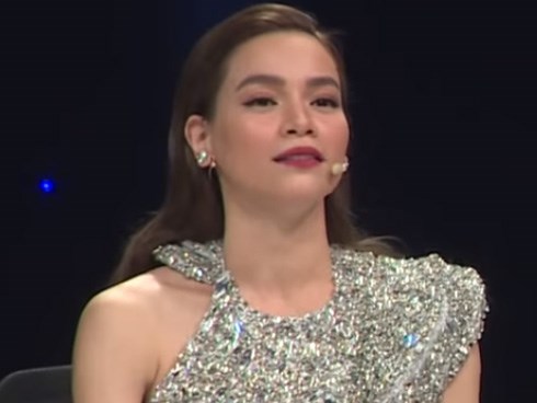 Hồ Ngọc Hà: 