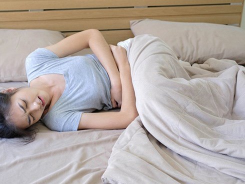 Kinh nguyệt kéo dài suốt 20 ngày, nhìn những thứ lợn cợn trên BVS, người phụ nữ bàng hoàng nhận hung tin từ bác sĩ