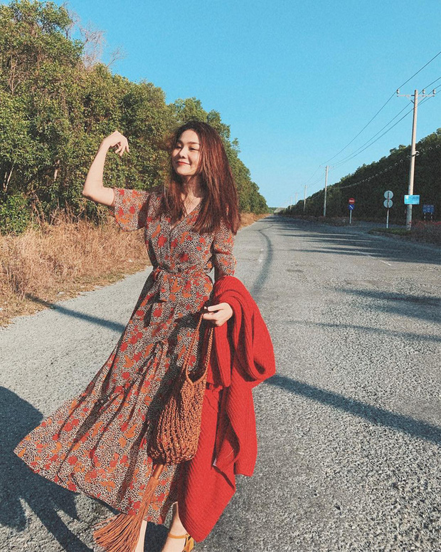 Cùng mê váy họa tiết dáng dài nhưng Thanh Hằng và Hà Tăng vẫn có những cách diện không đụng hàng-2