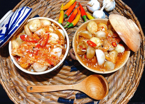 Tết này tôi làm dưa cà muối giòn ngon cực phẩm, ăn với gì cũng ngon-5