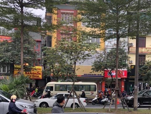 Hà Nội: Hoảng hốt phát hiện người đàn ông tử vong tại vô lăng khi xe đỗ bên đường
