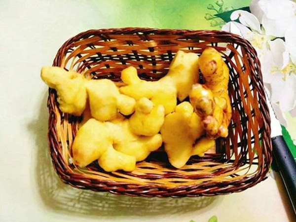 Mứt gừng ai cũng biết nhưng làm sao để không bị thâm đen thì cần có bí quyết-1