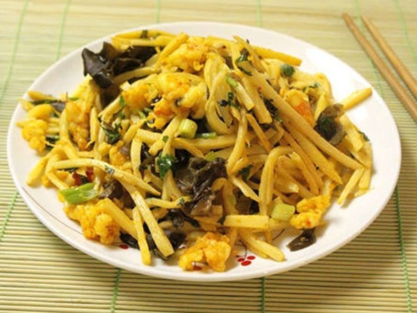 Bỏ túi ngay các món ngon với măng khô, Tết này vào bếp đảm bảo mẹ chồng tròn mắt-2