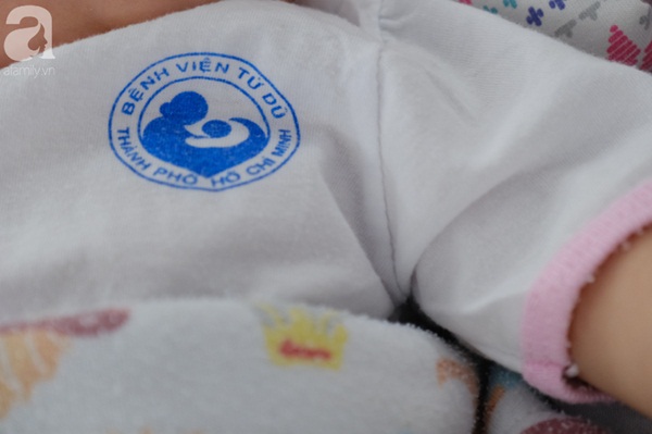 Xót xa cảnh 3 bé gái sinh xong gia đình không đón về, phải chuyển vào viện mồ côi ngày cuối năm-2