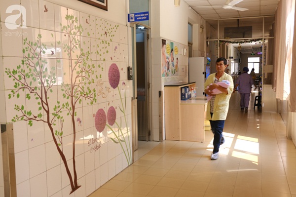 Xót xa cảnh 3 bé gái sinh xong gia đình không đón về, phải chuyển vào viện mồ côi ngày cuối năm-3