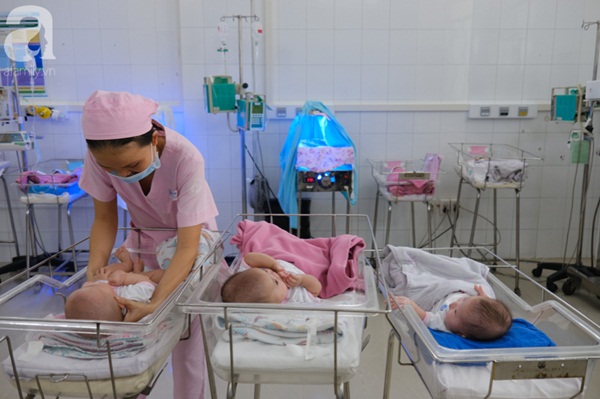 Xót xa cảnh 3 bé gái sinh xong gia đình không đón về, phải chuyển vào viện mồ côi ngày cuối năm-5