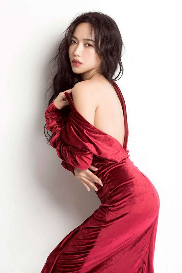 Được Ngọc Trinh khen khi diện váy sexy, Diệu Nhi chẳng ngại thách thức khiến dân mạng phì cười-11