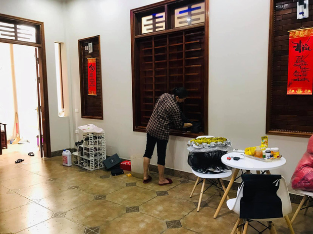 Người giúp việc hốt bạc dịp tết với mức lương khủng: Chạy sô đến tận 23h đêm, kiếm cả triệu cho 3 tiếng lau nhà-1