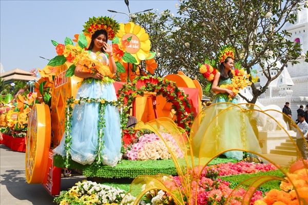 Đừng bỏ lỡ 8 địa điểm vui chơi hấp dẫn Xuân Canh Tý 2020 tại TP. Hồ Chí Minh-4