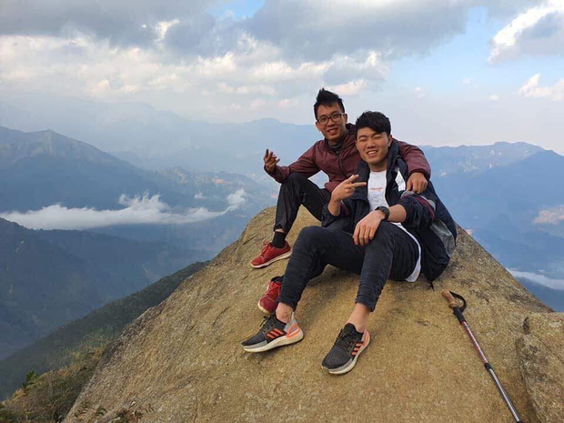 Xuân Trường khoe ảnh đi leo núi, săn mây khiến fan vừa mừng vừa lo-2