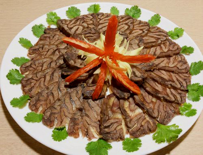 Bắp bò lõi rùa siêu rẻ, dân đua nhau mua nhậu Tết-2