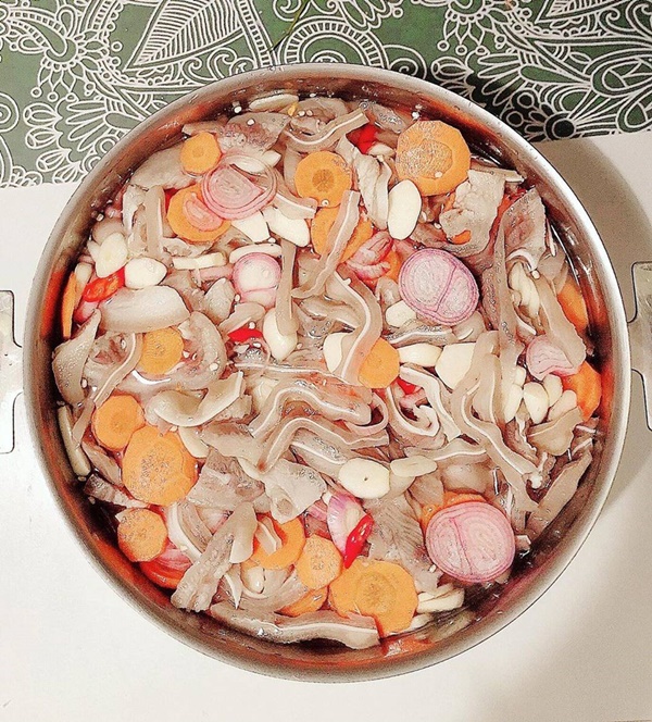 Bánh tét, thịt kho tàu và hương vị Tết cổ truyền miền Trung-7