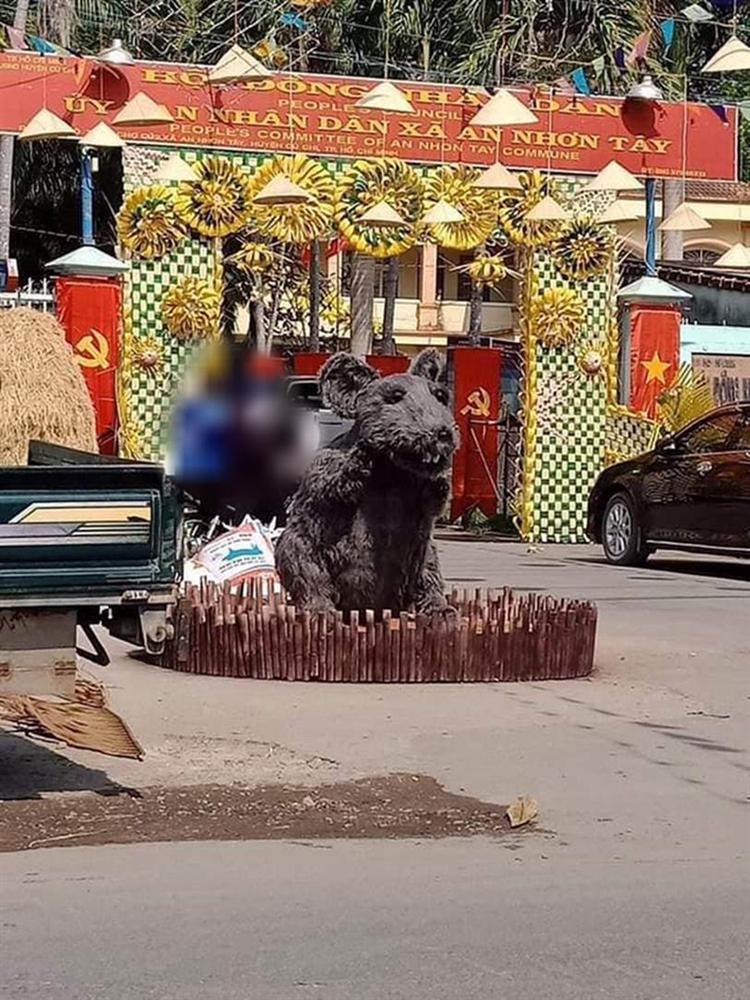 Linh vật chú chuột Canh Tý khiến nhiều người rùng mình sợ hãi vì trông chẳng khác nào... chuột cống-3