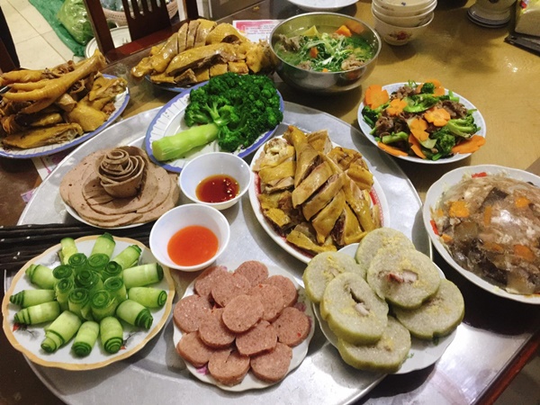 Gợi ý thực đơn mâm cơm chiều 30 Tết đã ngon lại đẹp mắt-4