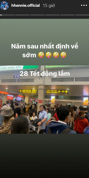 Giống như bao người khác, Hoa hậu HHen Niê cũng không thoát khỏi cảnh chờ đợi vật vã để về quê ăn Tết-1