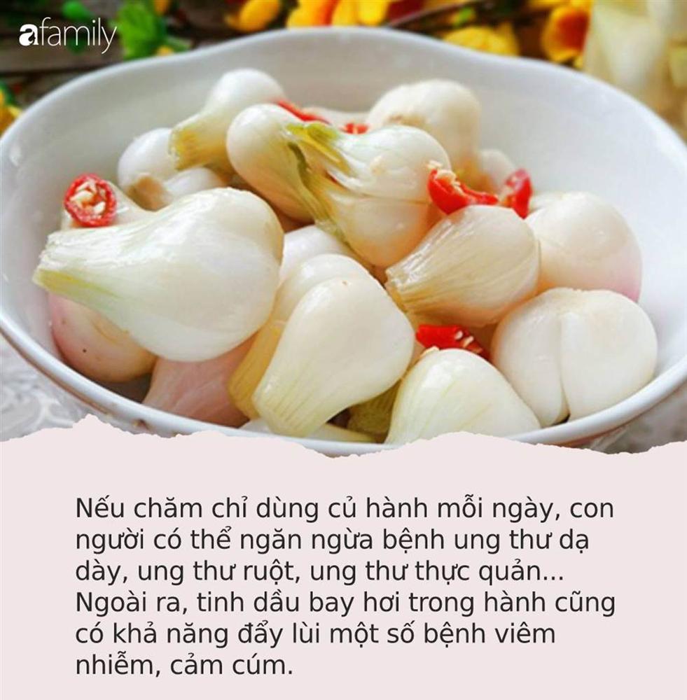Dưa hành muối ngày Tết rất ngon nhưng người có những đặc điểm này thì càng ăn ít càng tốt-1