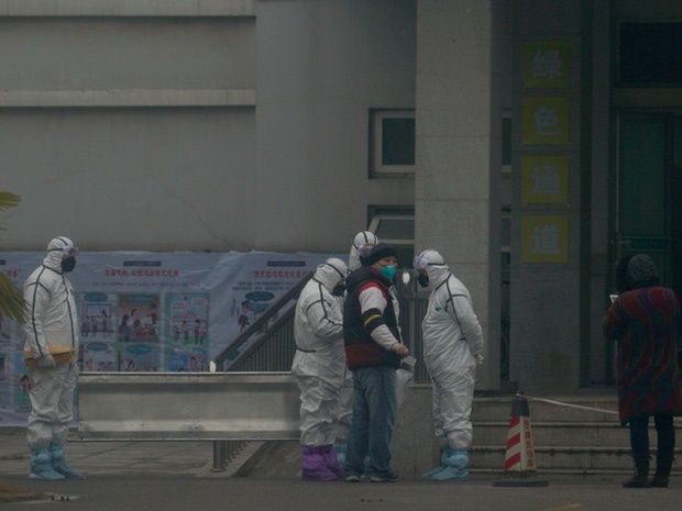 Lệnh đóng cửa Vũ Hán: 11 triệu dân bị giam lỏng, ăn Tết ngay tại tâm dịch bệnh-2