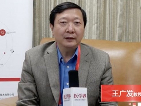 Bác sĩ nổi tiếng Trung Quốc tiết lộ lí do bản thân nhiễm virus Vũ Hán dù đã vô cùng cẩn trọng và đeo khẩu trang N95