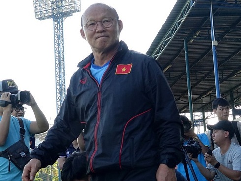 HLV Park Hang-seo chúc mừng đám cưới của Văn Đức-1